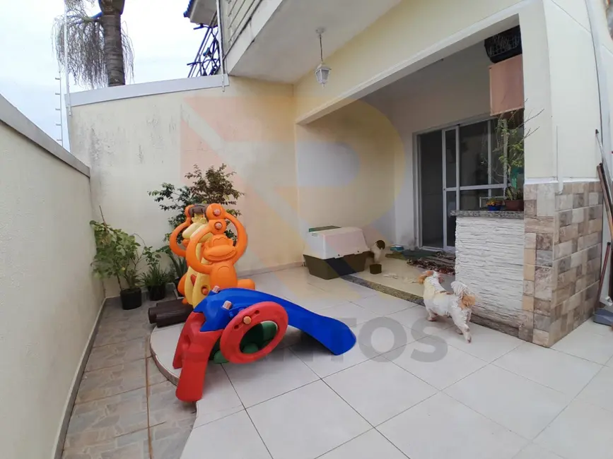 Foto 9 de Casa com 3 quartos à venda, 110m2 em Jardim São José, Aruja - SP