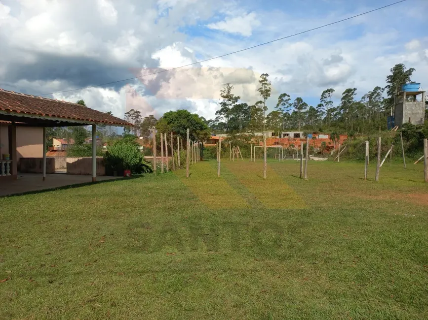 Foto 3 de Sítio / Rancho com 3 quartos à venda, 300m2 em Canjicas, Aruja - SP