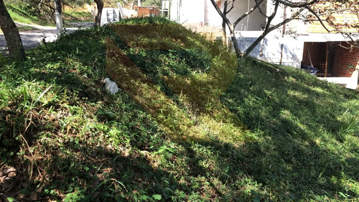 Foto 3 de Terreno / Lote à venda, 800m2 em Santa Isabel - SP