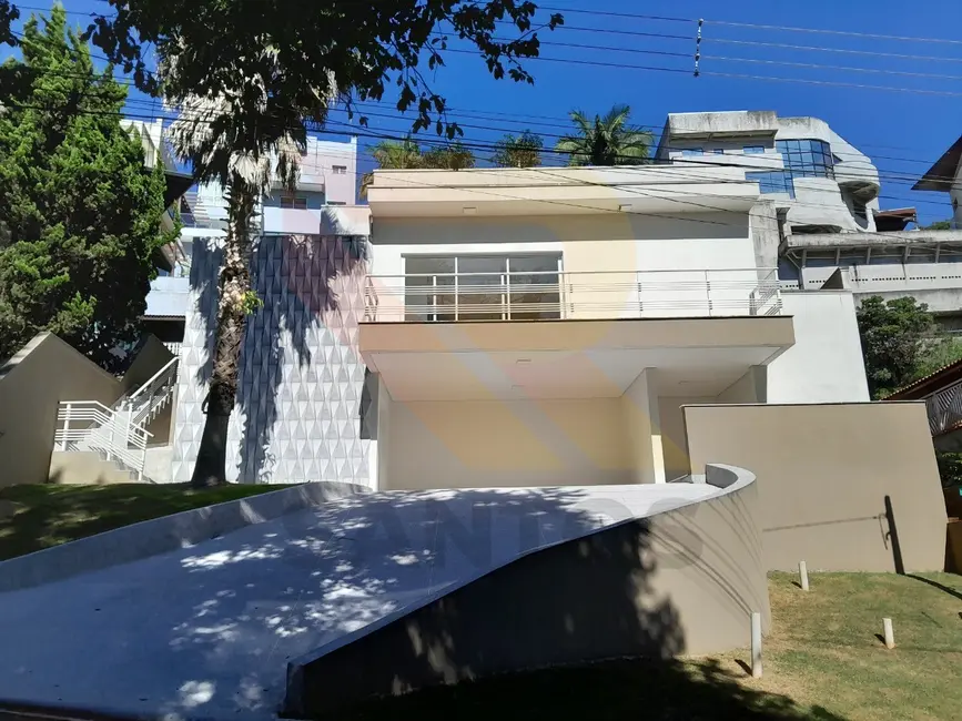 Foto 1 de Casa de Condomínio com 3 quartos à venda, 250m2 em Aruja - SP