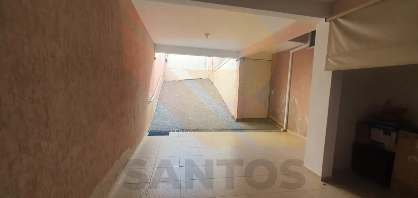 Foto 2 de Casa com 3 quartos à venda, 168m2 em Jardim São José, Aruja - SP