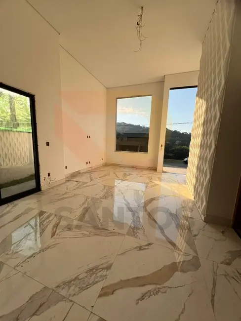 Foto 2 de Casa de Condomínio com 3 quartos à venda, 150m2 em Residencial Estância Bom Repouso, Mogi Das Cruzes - SP