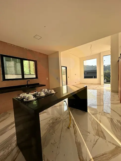 Foto 6 de Casa de Condomínio com 3 quartos à venda, 150m2 em Residencial Estância Bom Repouso, Mogi Das Cruzes - SP