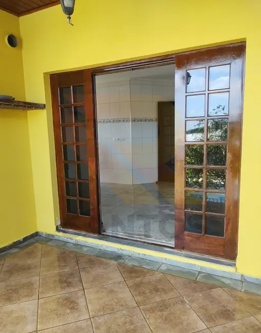 Foto 8 de Casa com 4 quartos à venda, 550m2 em Chácara São José, Aruja - SP