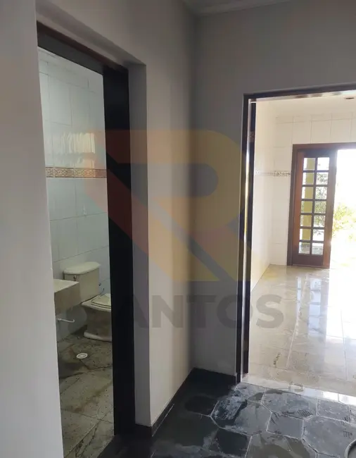 Foto 6 de Casa com 4 quartos à venda, 550m2 em Chácara São José, Aruja - SP