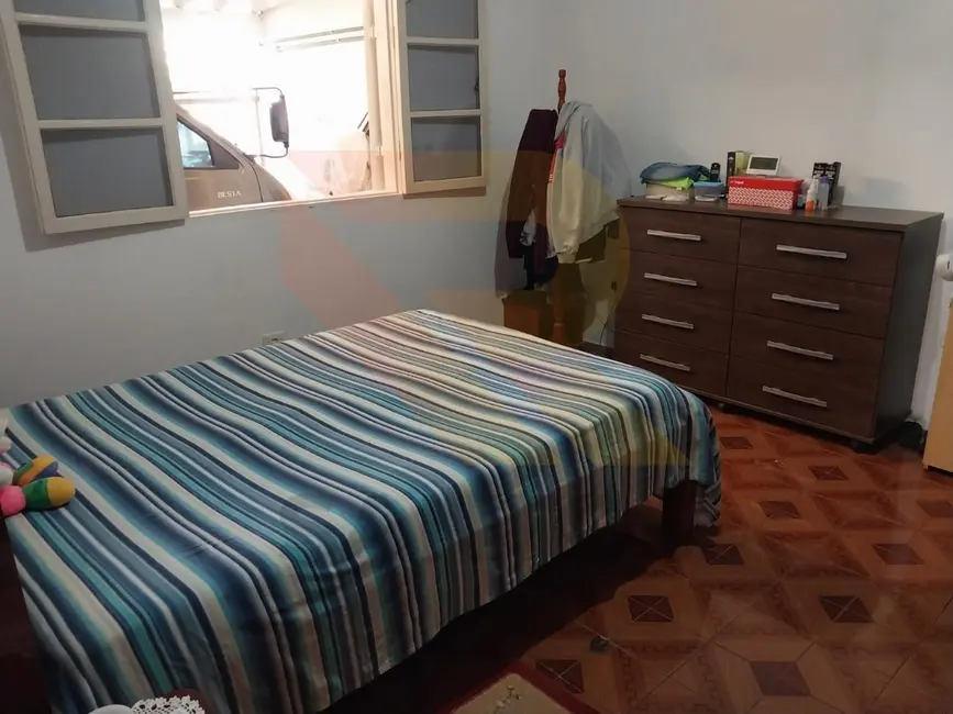 Foto 8 de Casa com 3 quartos à venda, 268m2 em Parque Rodrigo Barreto, Aruja - SP