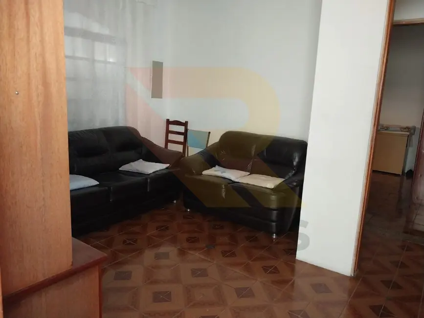 Foto 4 de Casa com 3 quartos à venda, 268m2 em Parque Rodrigo Barreto, Aruja - SP