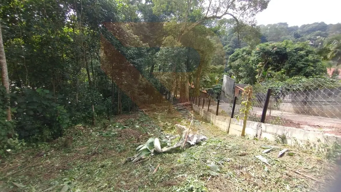 Foto 3 de Terreno / Lote à venda, 750m2 em Jardim Arujá, Aruja - SP