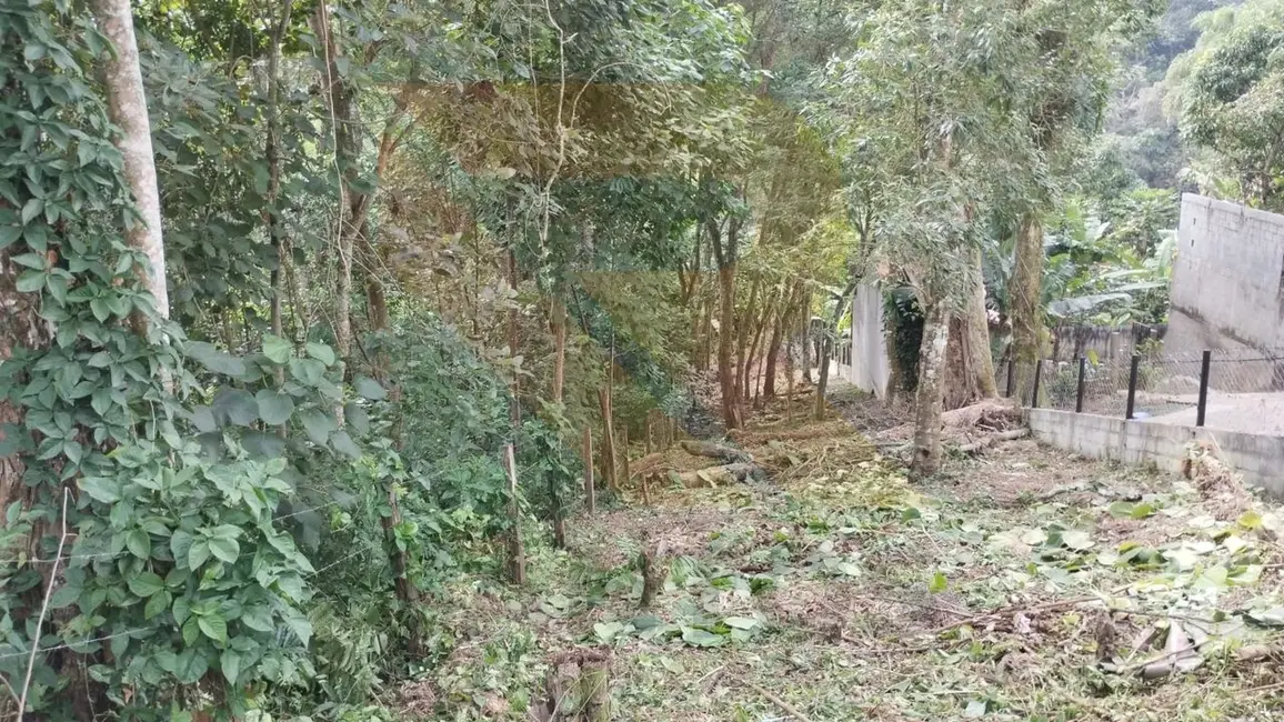 Foto 6 de Terreno / Lote à venda, 750m2 em Jardim Arujá, Aruja - SP