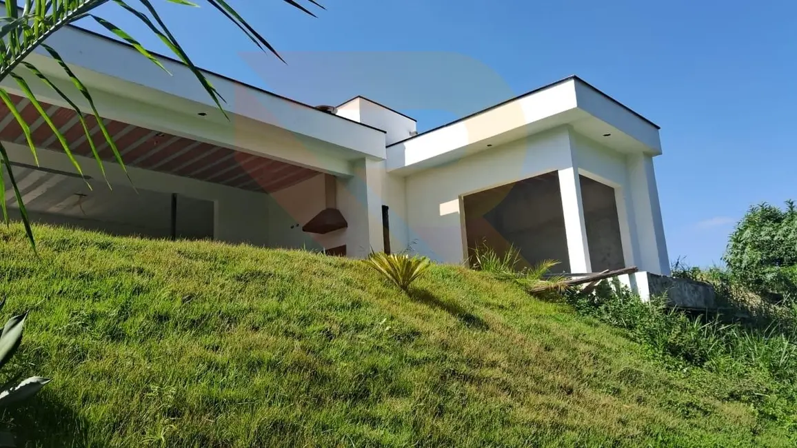 Casa de Condomínio com 4 quartos à venda, 180m2 em Santa Isabel - SP - imagem 8 Foto 8 de Casa de Condomínio com 4 quartos à venda, 180m2 em Santa Isabel - SP