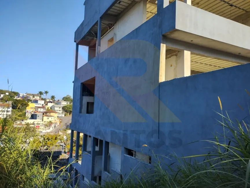 Foto 2 de Sala Comercial à venda, 900m2 em Barbosas, Aruja - SP