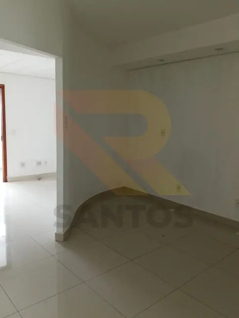 Foto 4 de Sala Comercial para alugar, 36m2 em Vila Flora Regina, Aruja - SP
