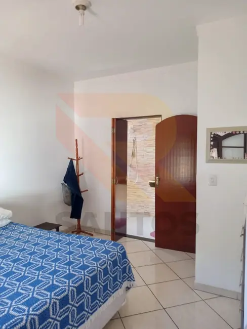 Foto 8 de Casa com 3 quartos à venda, 187m2 em Vila Pilar, Aruja - SP