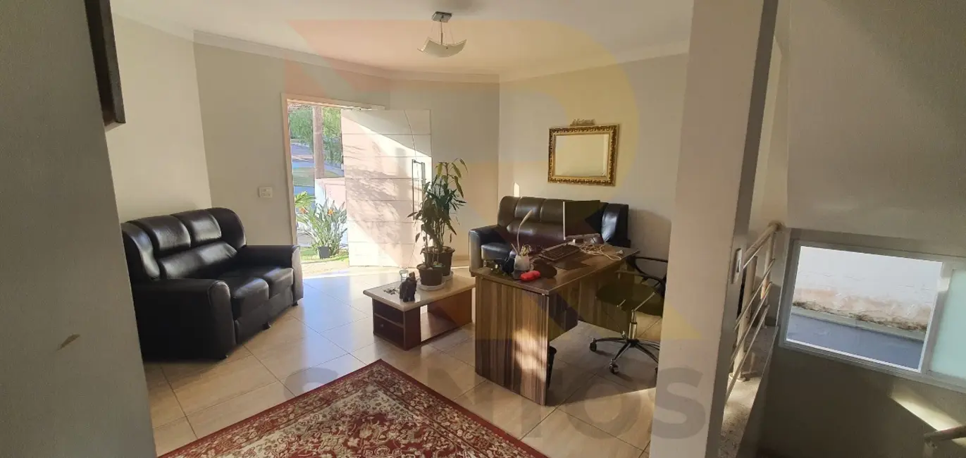 Foto 4 de Sala Comercial com 3 quartos para alugar, 360m2 em Convívio Residencial Santana, Aruja - SP