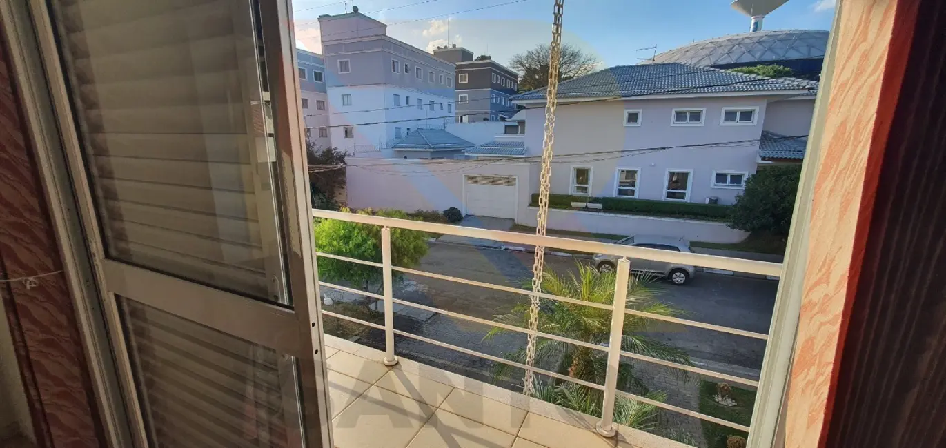 Foto 9 de Sala Comercial com 3 quartos para alugar, 360m2 em Convívio Residencial Santana, Aruja - SP