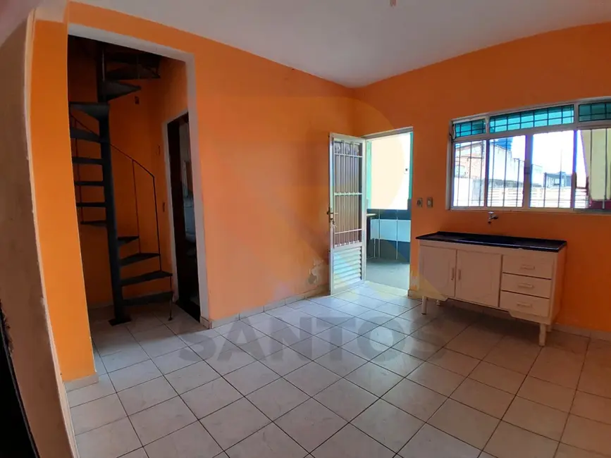 Foto 3 de Casa com 2 quartos à venda, 90m2 em Parque Rodrigo Barreto, Aruja - SP