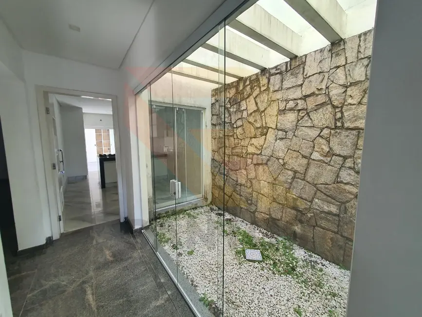 Foto 7 de Casa com 3 quartos à venda, 326m2 em Jardim Planalto, Aruja - SP