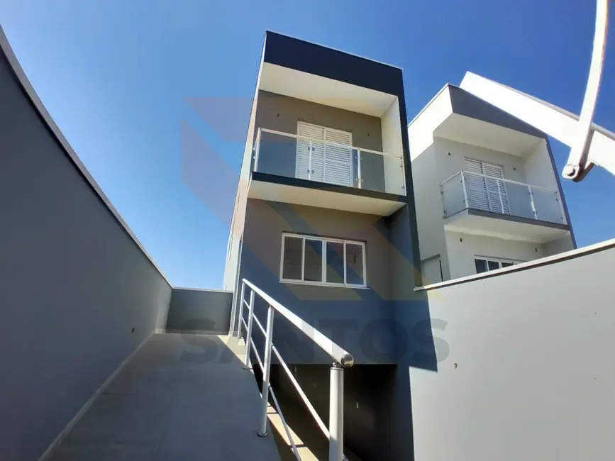 Foto 1 de Casa com 3 quartos à venda, 170m2 em Jardim São José, Aruja - SP