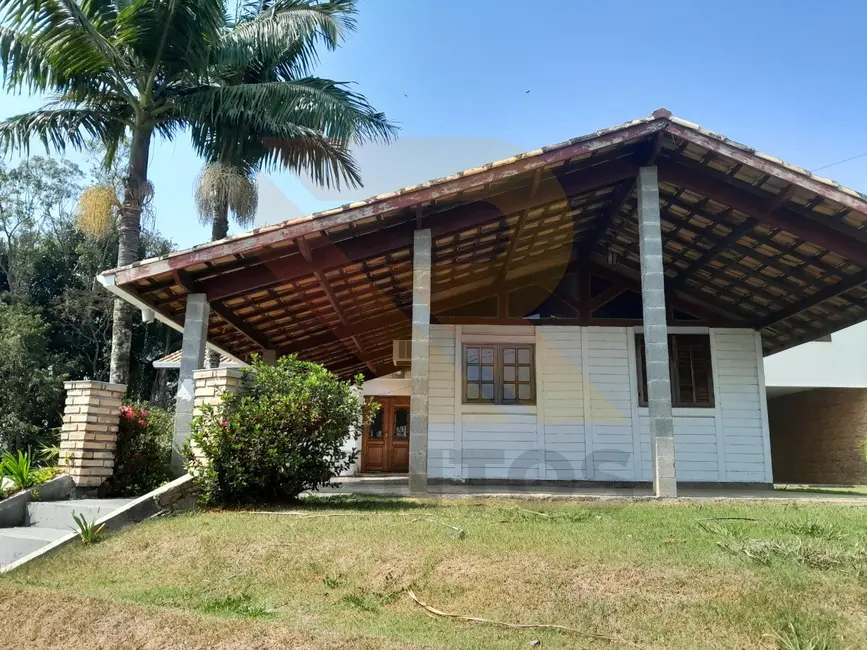 Foto 3 de Chácara com 4 quartos à venda, 500m2 em Santa Isabel - SP