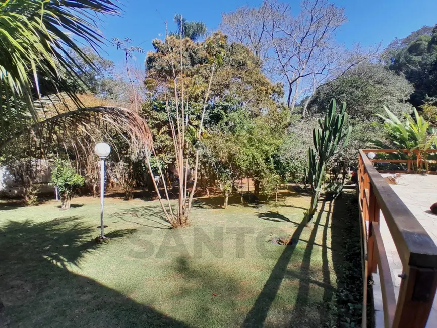 Foto 3 de Chácara com 3 quartos à venda, 300m2 em Parque dos Jacarandás, Aruja - SP