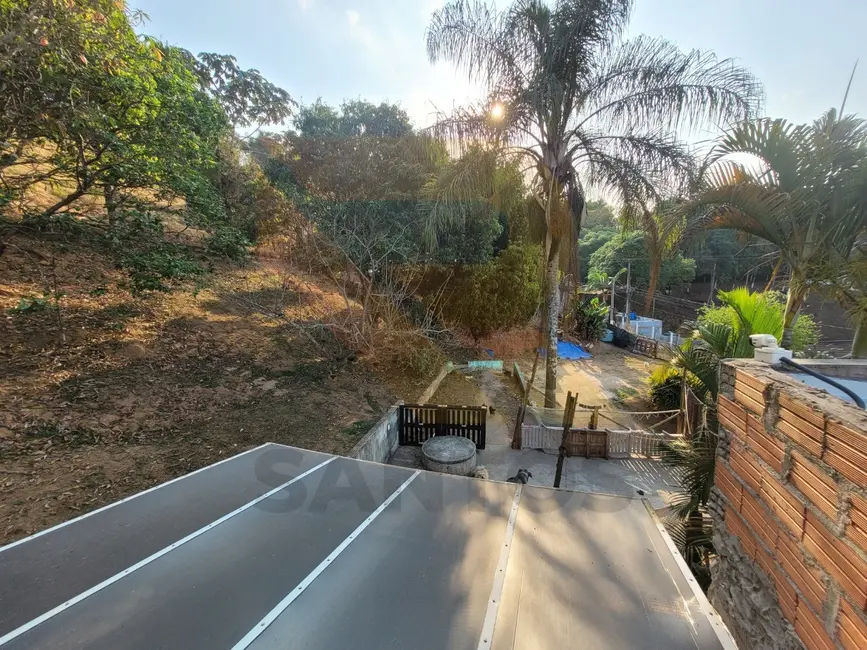 Foto 6 de Chácara com 3 quartos à venda, 150m2 em Chácara Bananal, Aruja - SP