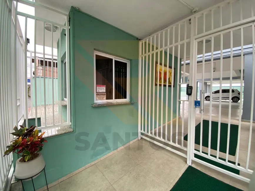 Apartamento com 2 quartos para alugar, 58m2 em Jardim Ângelo, Aruja - SP - imagem 3 Foto 3 de Apartamento com 2 quartos para alugar, 58m2 em Jardim Ângelo, Aruja - SP
