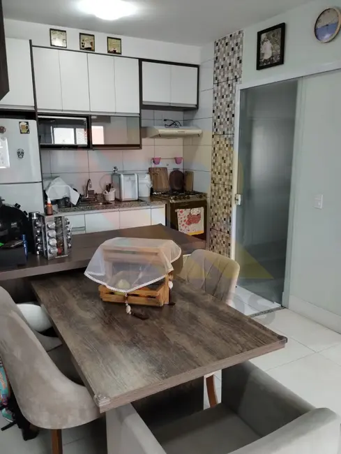 Foto 7 de Apartamento com 2 quartos à venda, 71m2 em Jardim Renata, Aruja - SP