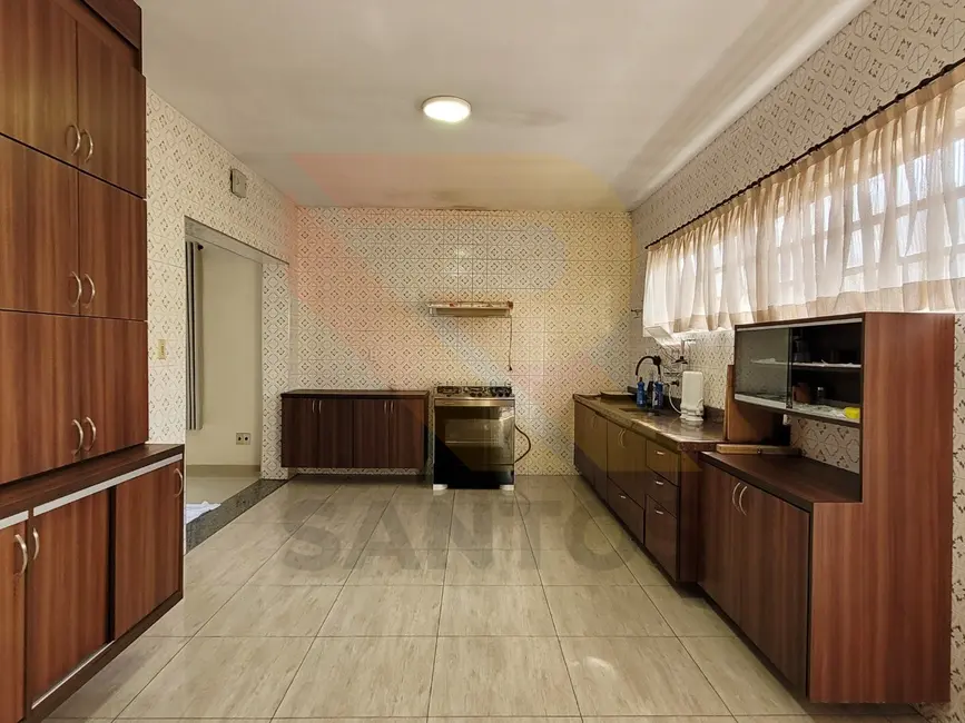 Sala Comercial com 3 quartos à venda e para alugar, 860m2 em Vila Riman, Aruja - SP - imagem 7 Foto 7 de Sala Comercial com 3 quartos à venda e para alugar, 860m2 em Vila Riman, Aruja - SP