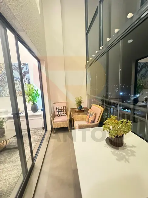 Apartamento com 1 quarto à venda, 33m2 em Chácara São José, Aruja - SP - imagem 5 Foto 5 de Apartamento com 1 quarto à venda, 33m2 em Chácara São José, Aruja - SP