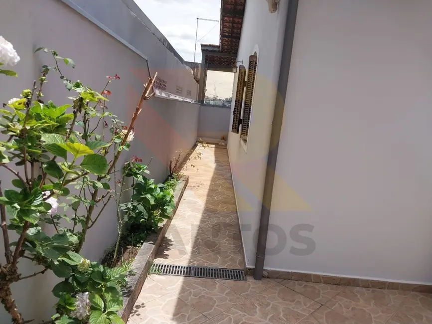 Foto 8 de Casa com 3 quartos à venda, 184m2 em Arujá Center Ville, Aruja - SP