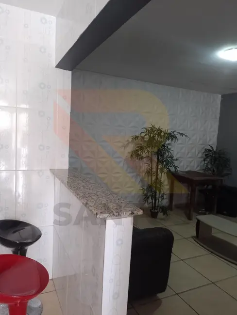 Foto 7 de Casa com 4 quartos à venda, 180m2 em Morro Branco, Itaquaquecetuba - SP