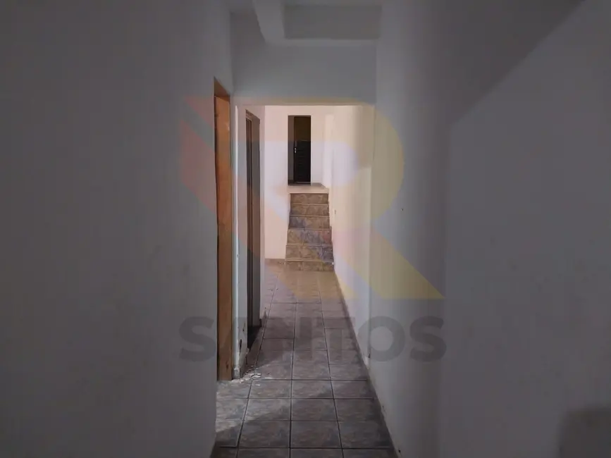 Foto 3 de Casa com 3 quartos à venda, 120m2 em Parque Rodrigo Barreto, Aruja - SP
