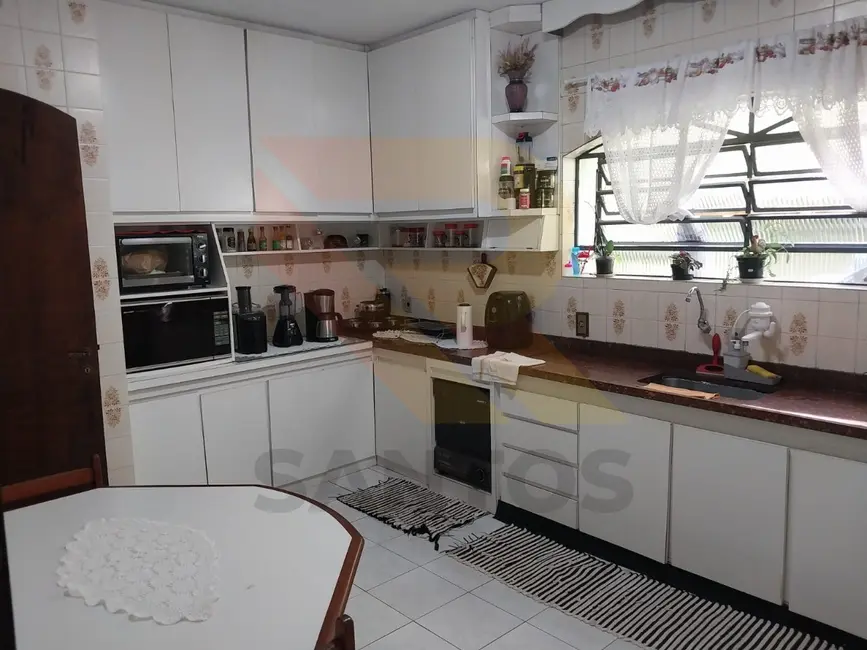 Foto 6 de Casa com 3 quartos à venda, 222m2 em Jardim Ângelo, Aruja - SP