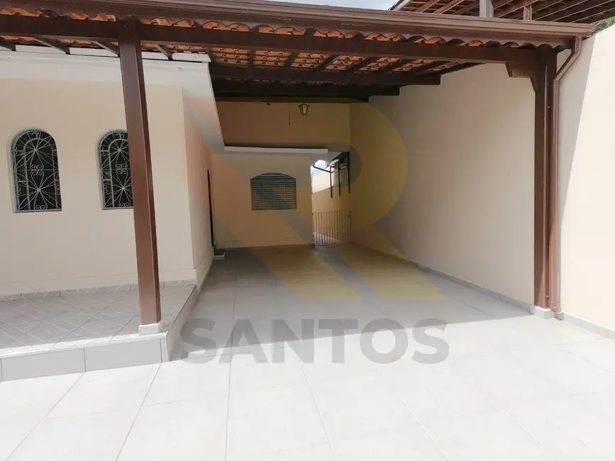 Foto 3 de Casa com 3 quartos à venda em Jardim Rincão, Aruja - SP