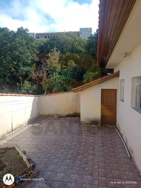 Foto 9 de Casa com 2 quartos à venda, 170m2 em Vila Pilar, Aruja - SP