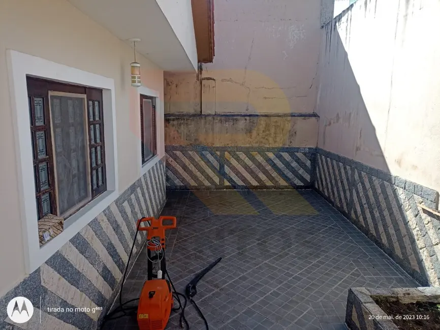 Foto 2 de Casa com 2 quartos à venda, 170m2 em Vila Pilar, Aruja - SP
