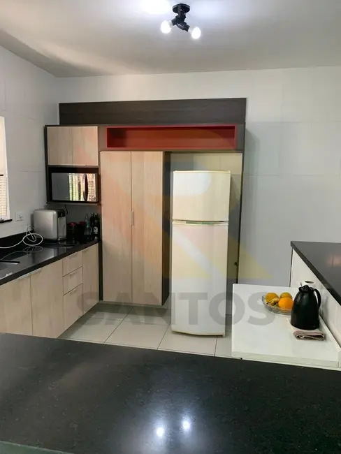 Casa com 3 quartos à venda, 125m2 em Jardim Nova Poá, Poa - SP - imagem 4 Foto 4 de Casa com 3 quartos à venda, 125m2 em Jardim Nova Poá, Poa - SP