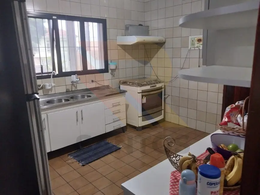 Foto 8 de Casa com 3 quartos à venda, 197m2 em Jardim Ângelo, Aruja - SP