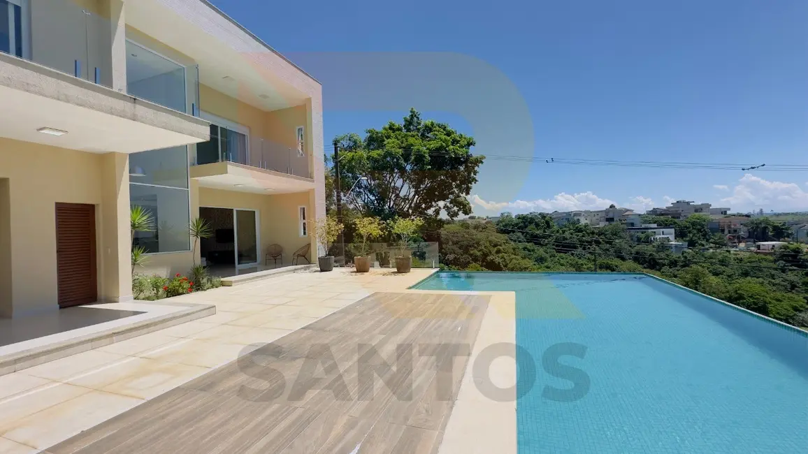 Foto 1 de Casa com 4 quartos à venda, 640m2 em Mogi Das Cruzes - SP