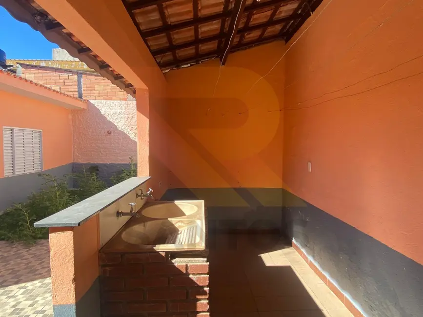 Foto 3 de Casa com 3 quartos à venda, 120m2 em Vila Pilar, Aruja - SP