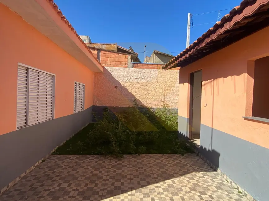 Foto 5 de Casa com 3 quartos à venda, 120m2 em Vila Pilar, Aruja - SP