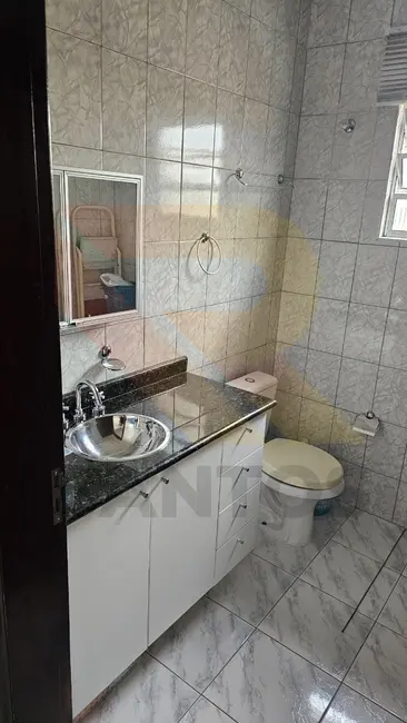 Foto 9 de Casa com 2 quartos à venda em Jardim das Cerejeiras, Aruja - SP