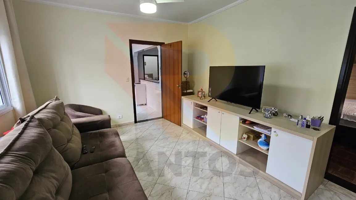 Foto 3 de Casa com 2 quartos à venda em Jardim das Cerejeiras, Aruja - SP