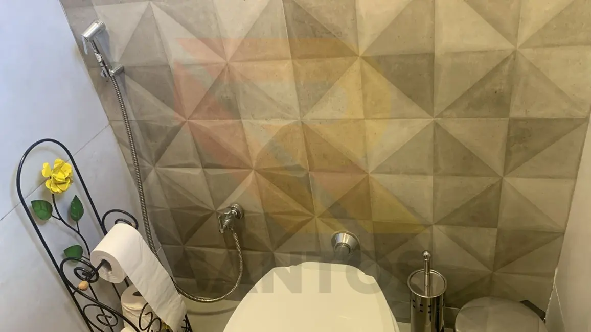 Chácara com 4 quartos à venda, 250m2 em Mogi Das Cruzes - SP - imagem 9 Foto 9 de Chácara com 4 quartos à venda, 250m2 em Mogi Das Cruzes - SP