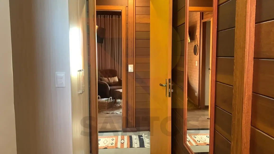 Chácara com 4 quartos à venda, 250m2 em Mogi Das Cruzes - SP - imagem 6 Foto 6 de Chácara com 4 quartos à venda, 250m2 em Mogi Das Cruzes - SP