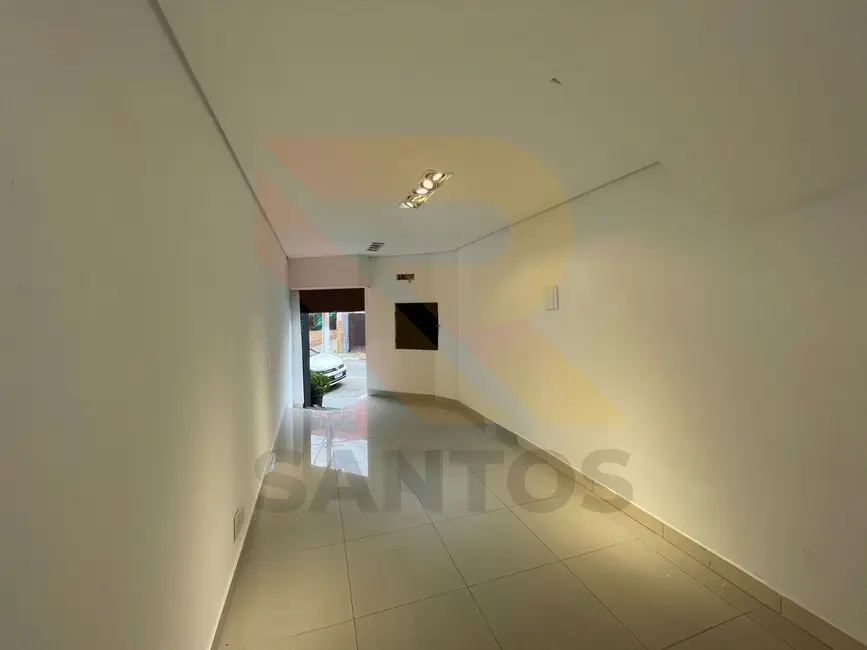 Sala Comercial para alugar, 12m2 em Vila Flora Regina, Aruja - SP - imagem 1 Foto 1 de Sala Comercial para alugar, 12m2 em Vila Flora Regina, Aruja - SP