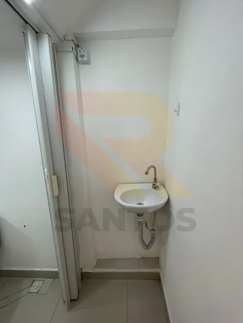 Sala Comercial para alugar, 12m2 em Vila Flora Regina, Aruja - SP - imagem 4 Foto 4 de Sala Comercial para alugar, 12m2 em Vila Flora Regina, Aruja - SP