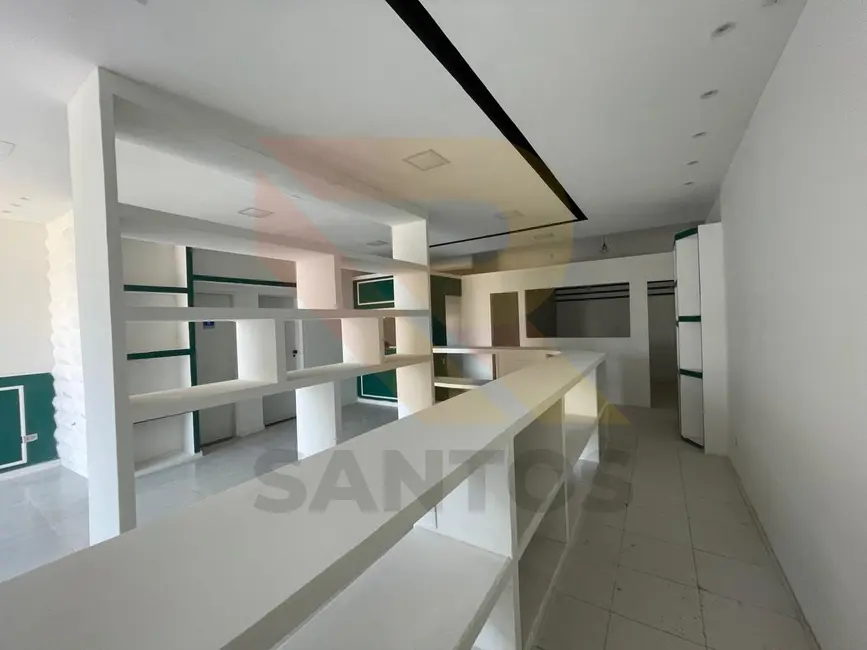 Foto 4 de Sala Comercial para alugar, 150m2 em Arujá Center Ville, Aruja - SP