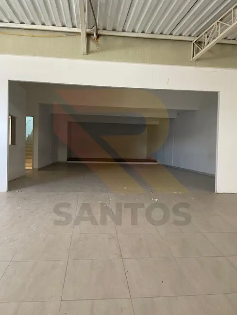 Foto 3 de Sala Comercial para alugar, 400m2 em Parque Rodrigo Barreto, Aruja - SP