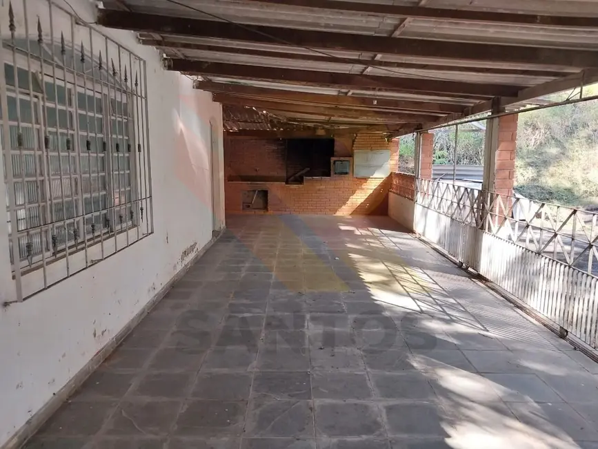 Foto 9 de Chácara com 4 quartos à venda, 6000m2 em Canjicas, Aruja - SP